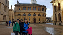 Load image into Gallery viewer, Discover 1000 Years of Historic Oxford in 90 minutes! Join Guided Walking Tour of Oxford University &amp; Oxford City
